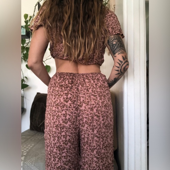 Honey Punch Boho Floral Jumpsuit/Set - Picture 3 of 9